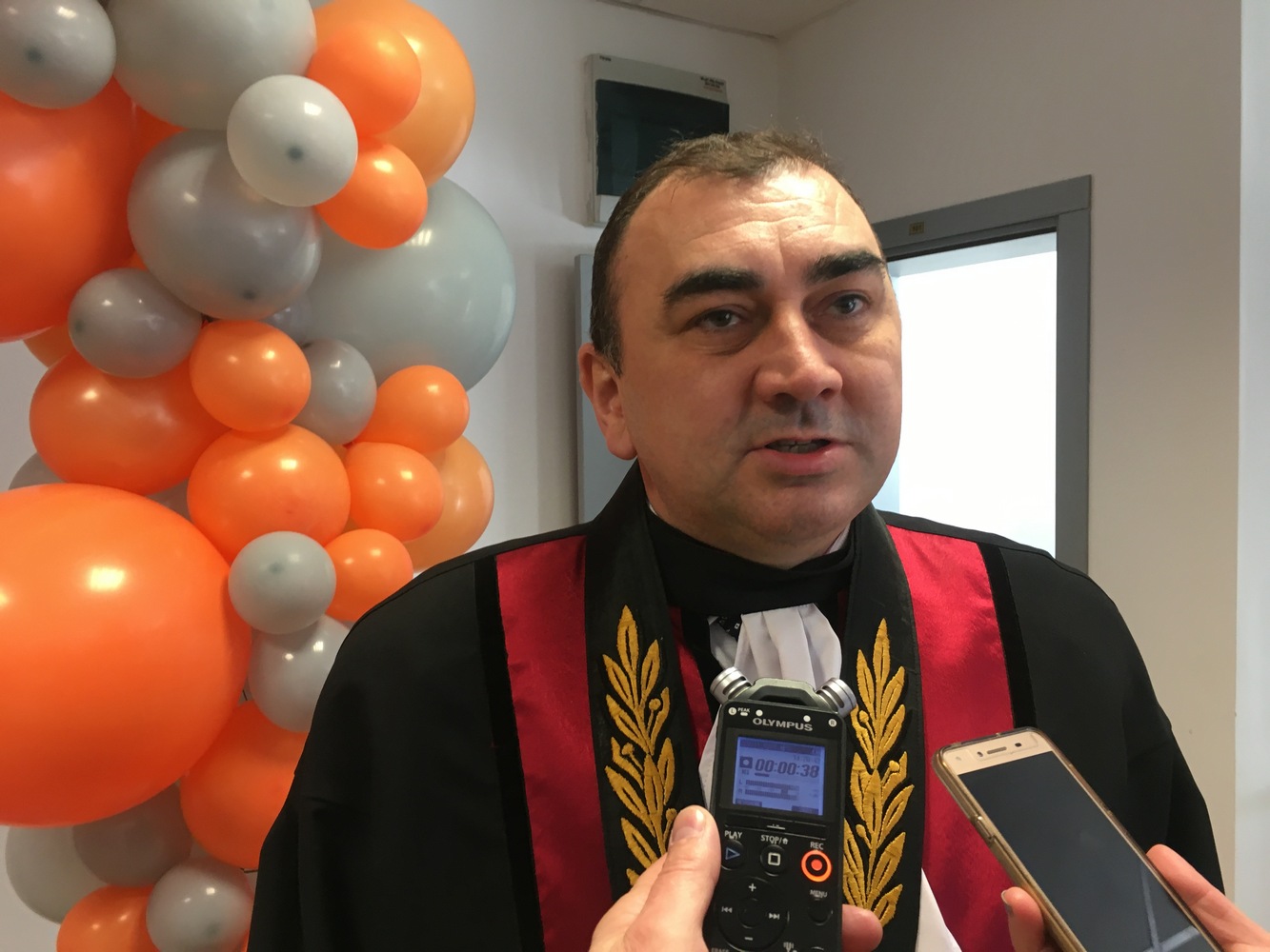 Дипломира се първият випуск магистър-фармацевти на Медицински университет – Плевен/СНИМКИ/